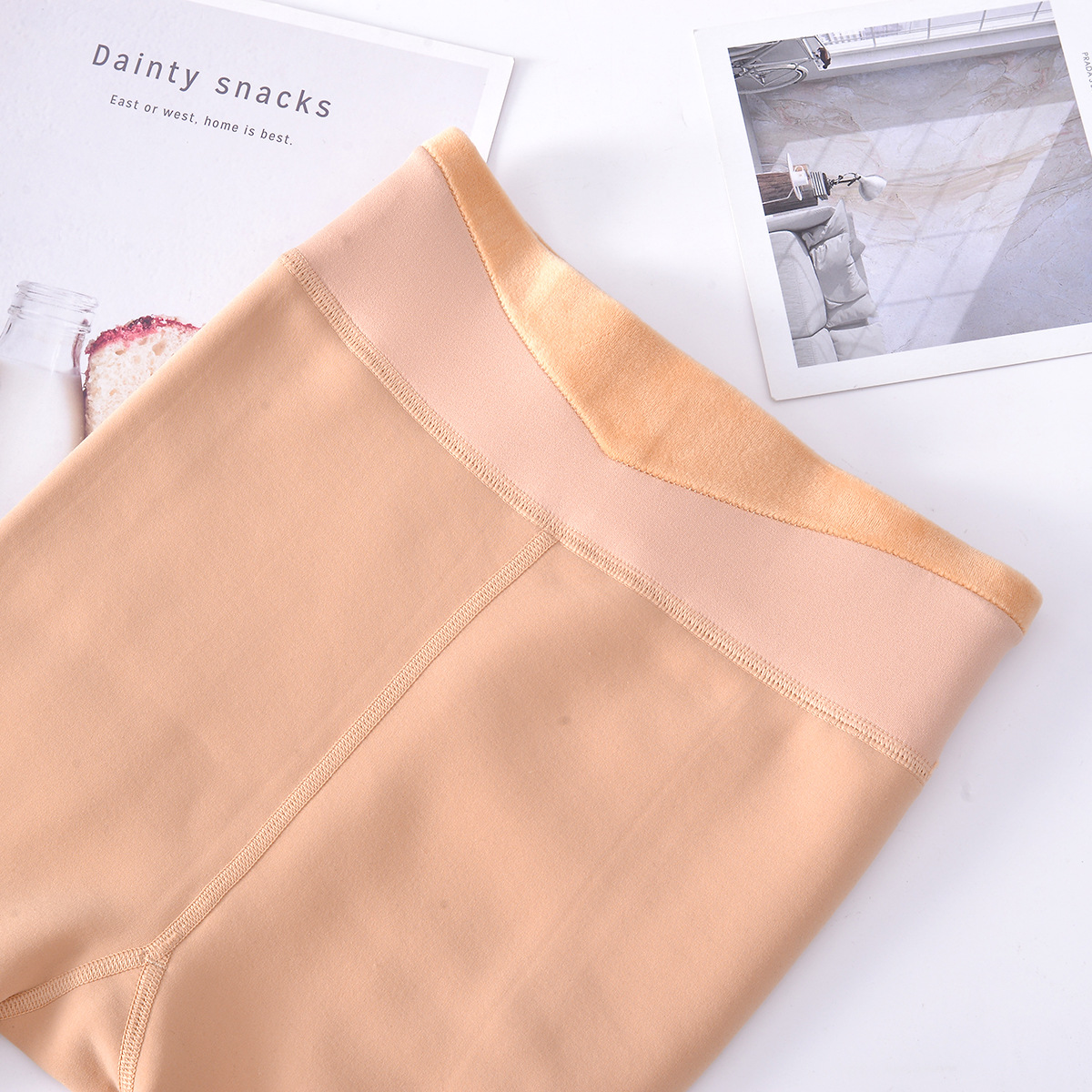 In 2022, the new style of flesh-colored base socks for women can be worn as outerwear with fleece, bare-leg, skin-colored thermal pants. The leg warming wonder, pantyhose for women details Picture