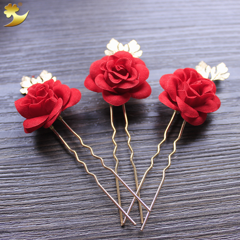 Direct sales of Japanese and Korean bride headwear, wedding gowns, rose U-shaped hairpins, flower hairpins, hair flowers and evening gowns wholesale