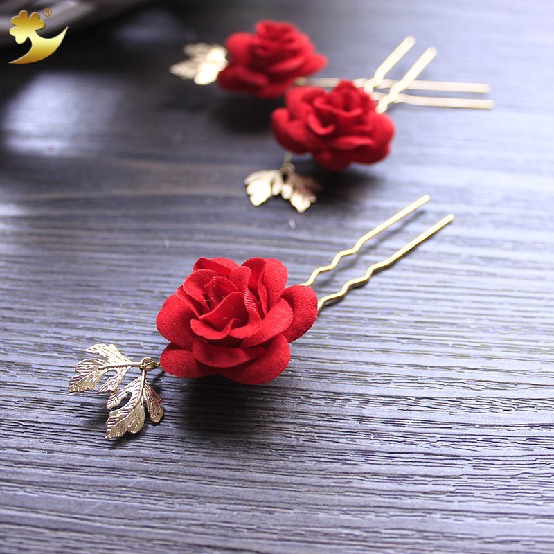 Direct sales of Japanese and Korean bride headwear, wedding gowns, rose U-shaped hairpins, flower hairpins, hair flowers and evening gowns wholesale details Picture