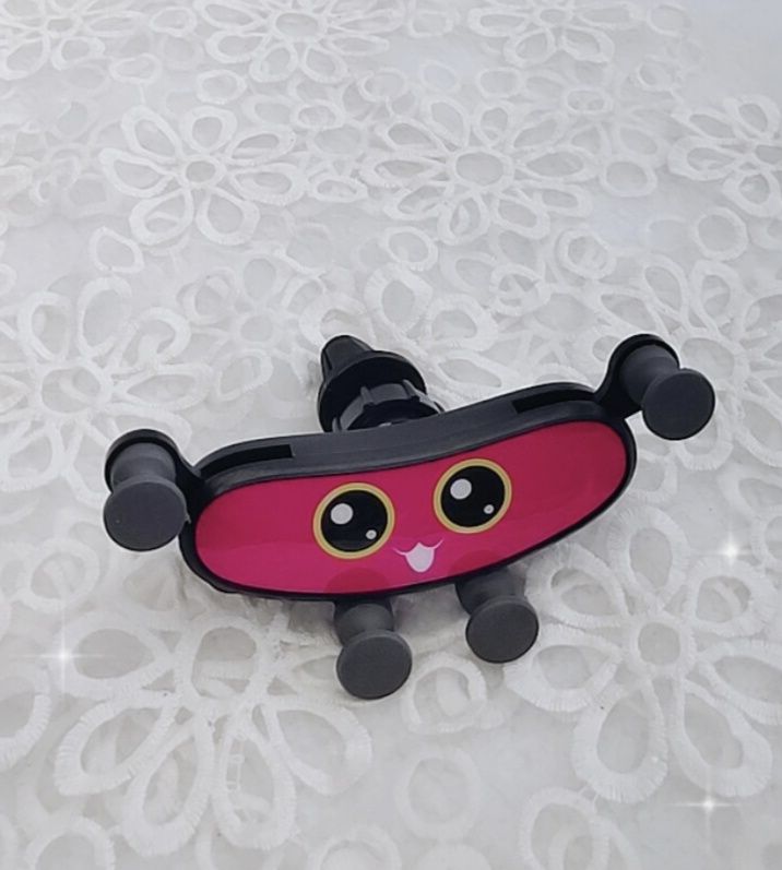 车载手机支架笑脸手机支架汽车出风口车内卡扣通用汽车导航