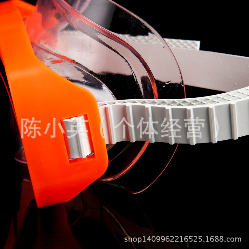 Factory direct sales of Zhongtong diving goggles, semi-dry breathing tubes, flippers, snorkeling equipment and diving supplies Specification image