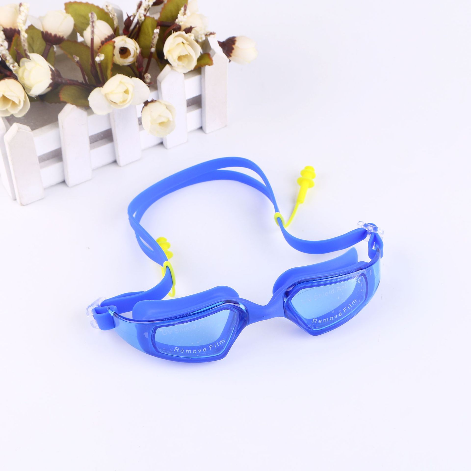 Fashionable electroplated swimming goggles with one-piece earplugs, anti-fog large-frame swimming goggles, UV-resistant swimming silicone swimming goggles, suitable for both men and women Specification image
