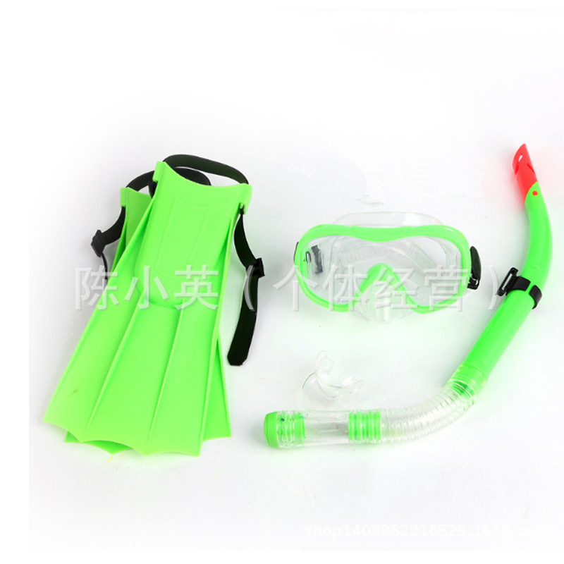 Factory direct sales of diving goggles, dry snorkeling tubes, flippers, snorkeling three treasures, diving equipment and tools Application Scenario