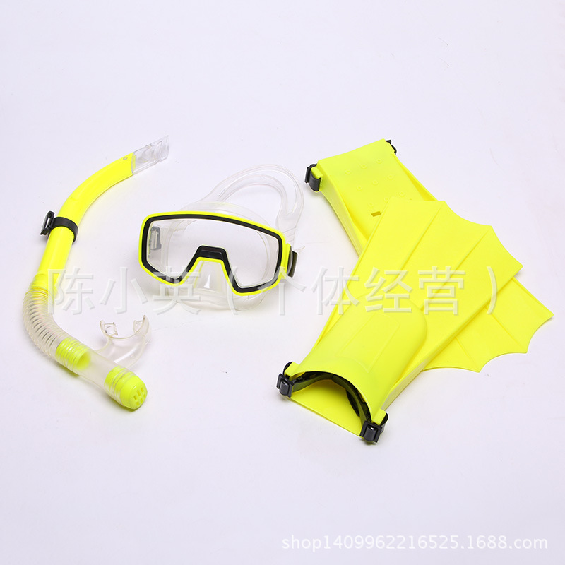 Factory direct sales of diving goggles, snorkeling tubes, flippers, three-piece sets, outdoor snorkeling treasures, and wholesale diving equipment
