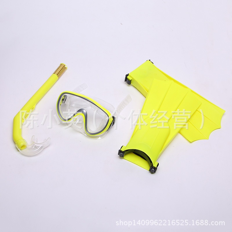 Hot-selling "Three Treasures for Snorkeling" - eco-friendly pvc diving goggles, snorkeling tubes, and flippers - three-piece snorkeling and diving kit details Picture
