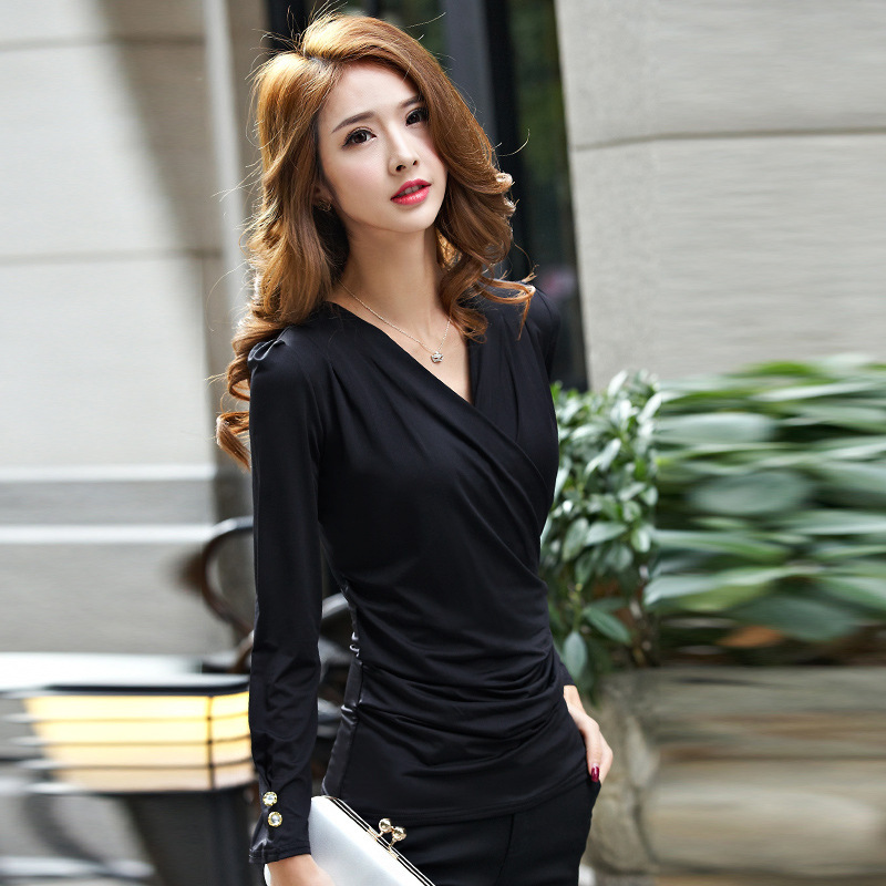 Factory slimming plate-size women's top, form-fitting base layer, sexy mini top, low-cut cross-V-neck long-sleeved T-shirt to cover the belly details Picture