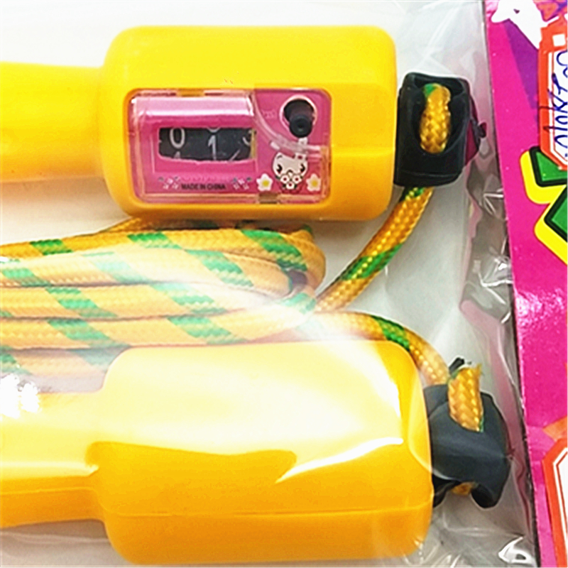 Sunshine Department Store Electronic Counting Plastic Skipping Rope, Variety sports skipping rope, sports Fitness skipping rope Application Scenario