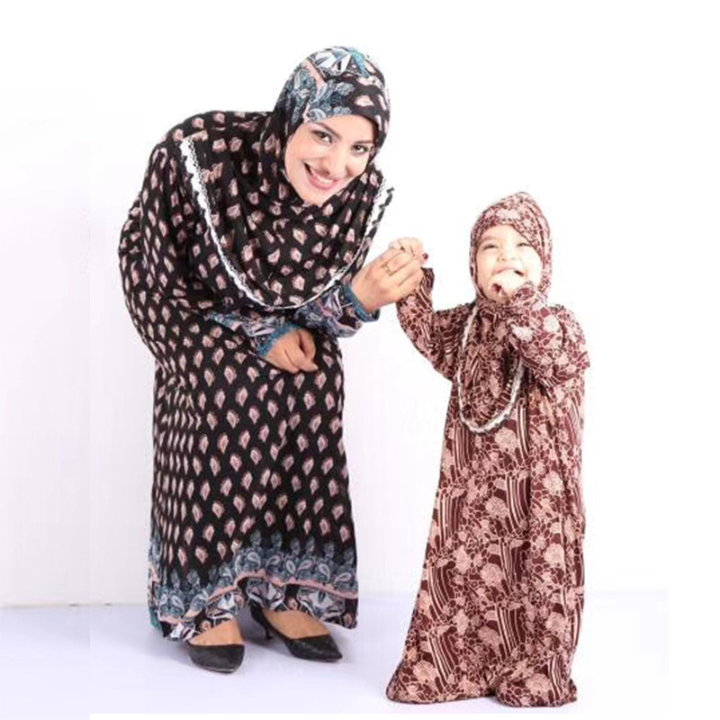 义乌穆斯林工厂 批发中东祈祷长袍穆斯林女装阿拉伯回族连衣裙详情图1