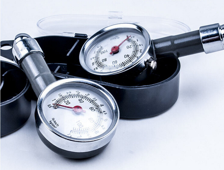 Direct sales and wholesale of mechanical high-precision tire pressure gauges, pressure measuring agents, automotive supplies, tire pressure gauges GL-829 details Picture