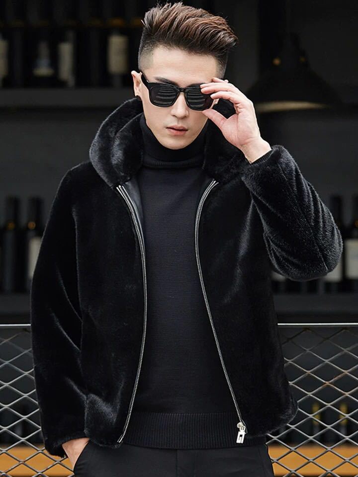 A Korean-style slim-fit men's leather jacket that imitates fur, a casual and fashionable men's leather jacket Application Scenario