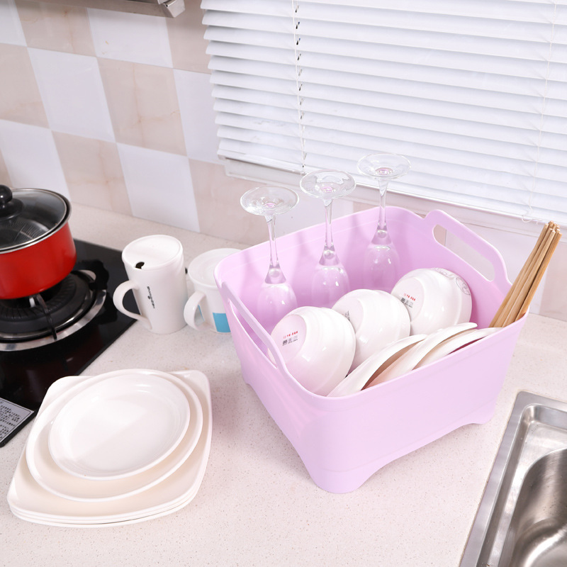 Multi-functional kitchen vegetable washing basket, fruit and vegetable storage basket, plastic vegetable washing basin, draining basket Application Scenario