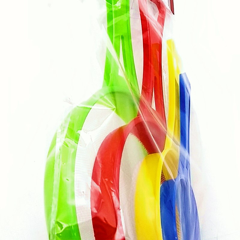 Sunshine Department Store plastic strainer, filter mesh with handle, flour sieve, soy milk and juice filter mesh spoon Application Scenario