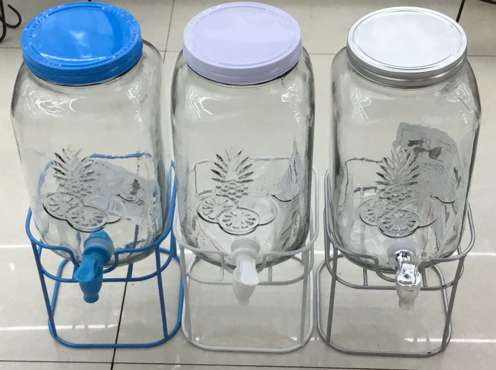 Glass wine bottle juice juicer