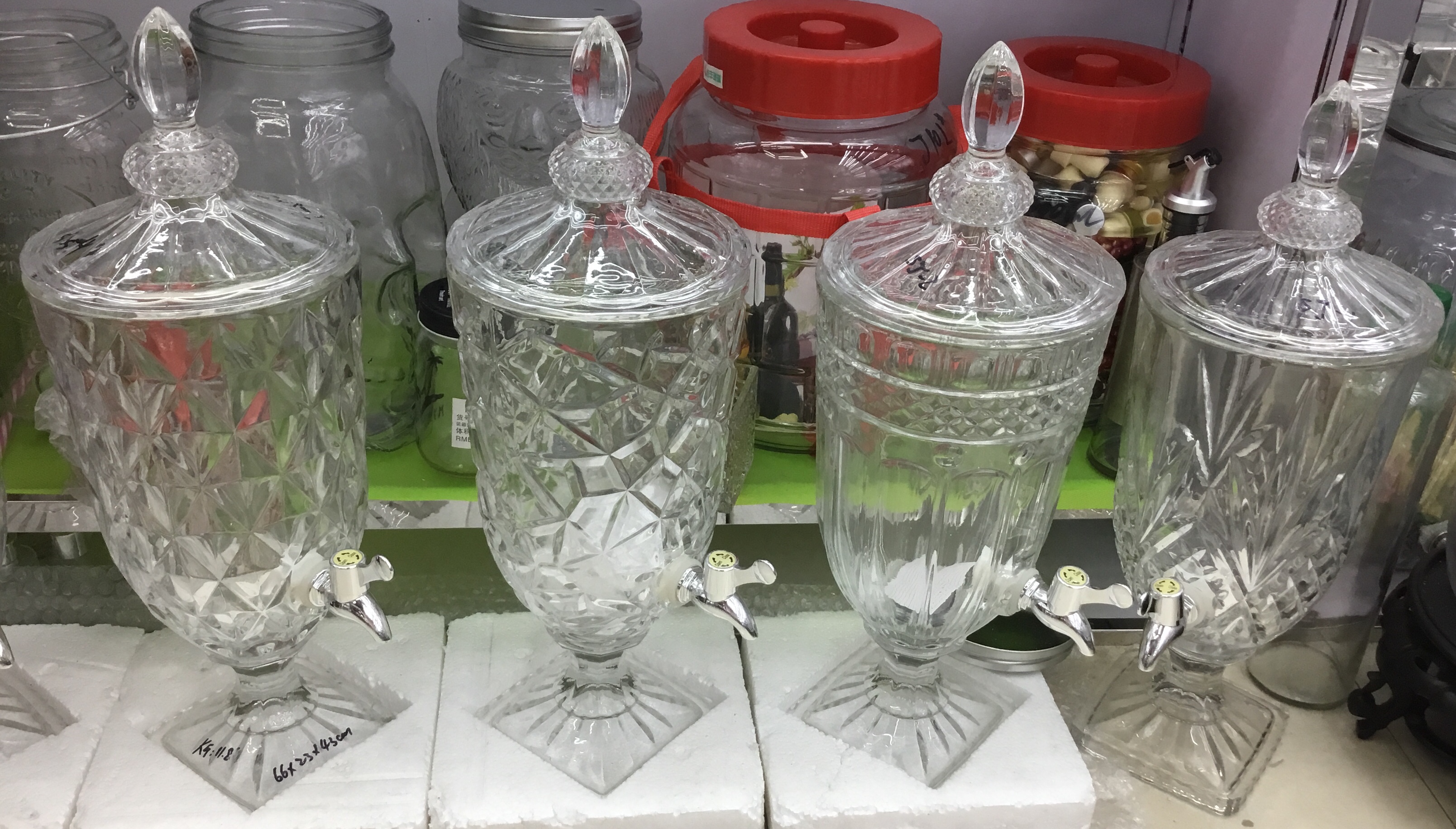 Glass crystal juice pot thumbnail