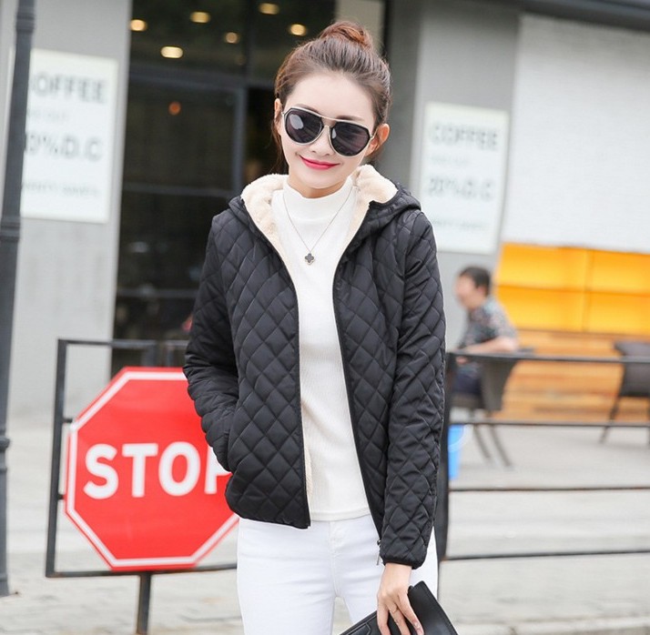 Autumn and winter checkered embroidered short coat with fleece and thickened lambskin cotton-padded jacket details Picture