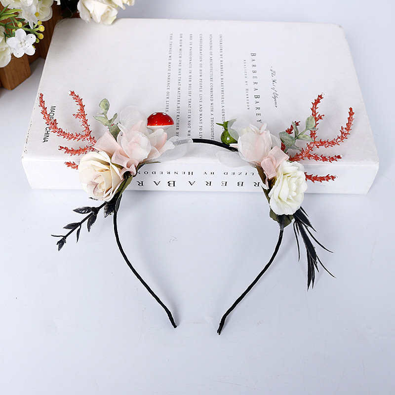 Christmas Forest girl antler headband, European and American performance masquerade ball animal headband, flower headband suitable for both men and women