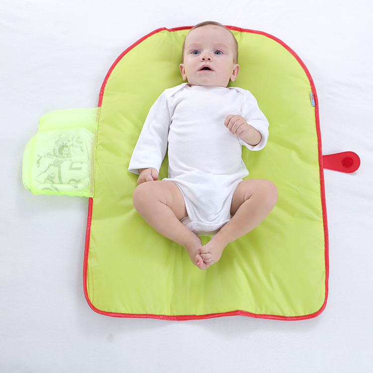 Baby diaper pad, portable pad for both boys and girls, foldable waterproof urine separator pad for protection details Picture