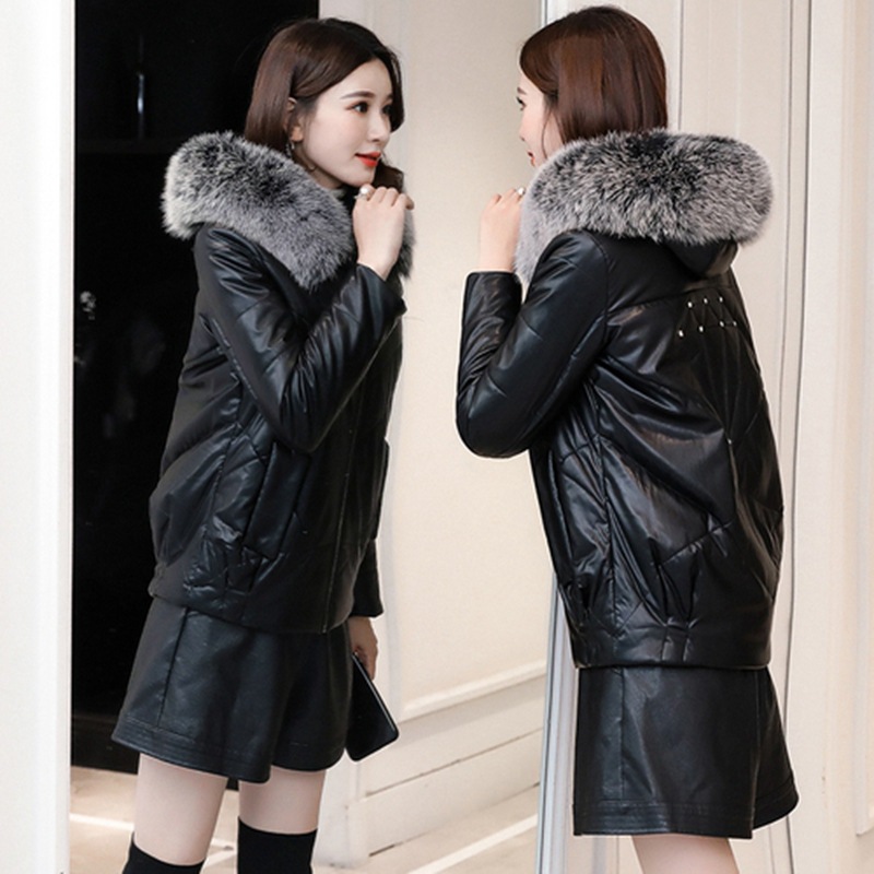 Women's short leather down cotton-padded jacket 2019 winter new style Haining fur sheepskin leather jacket casual coat Fox fur collar