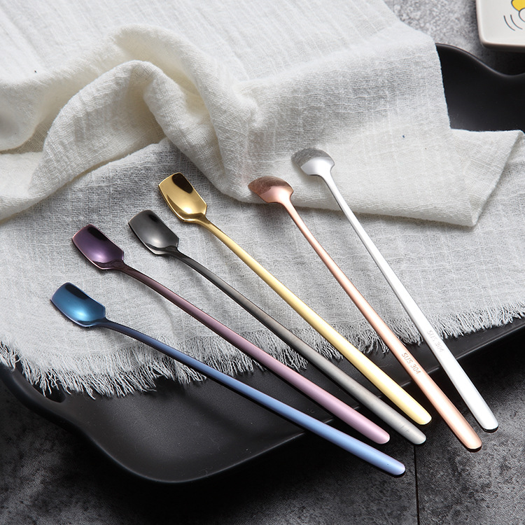 The spoon304 stainless steel long-handled coffee blender ice spoon, colorful ice spoon, Korean-style gold-plated square head spoon, creative tableware decoration spoon, stainless steel coffee blender spoon, spoon, dinner spoon Application Scenario