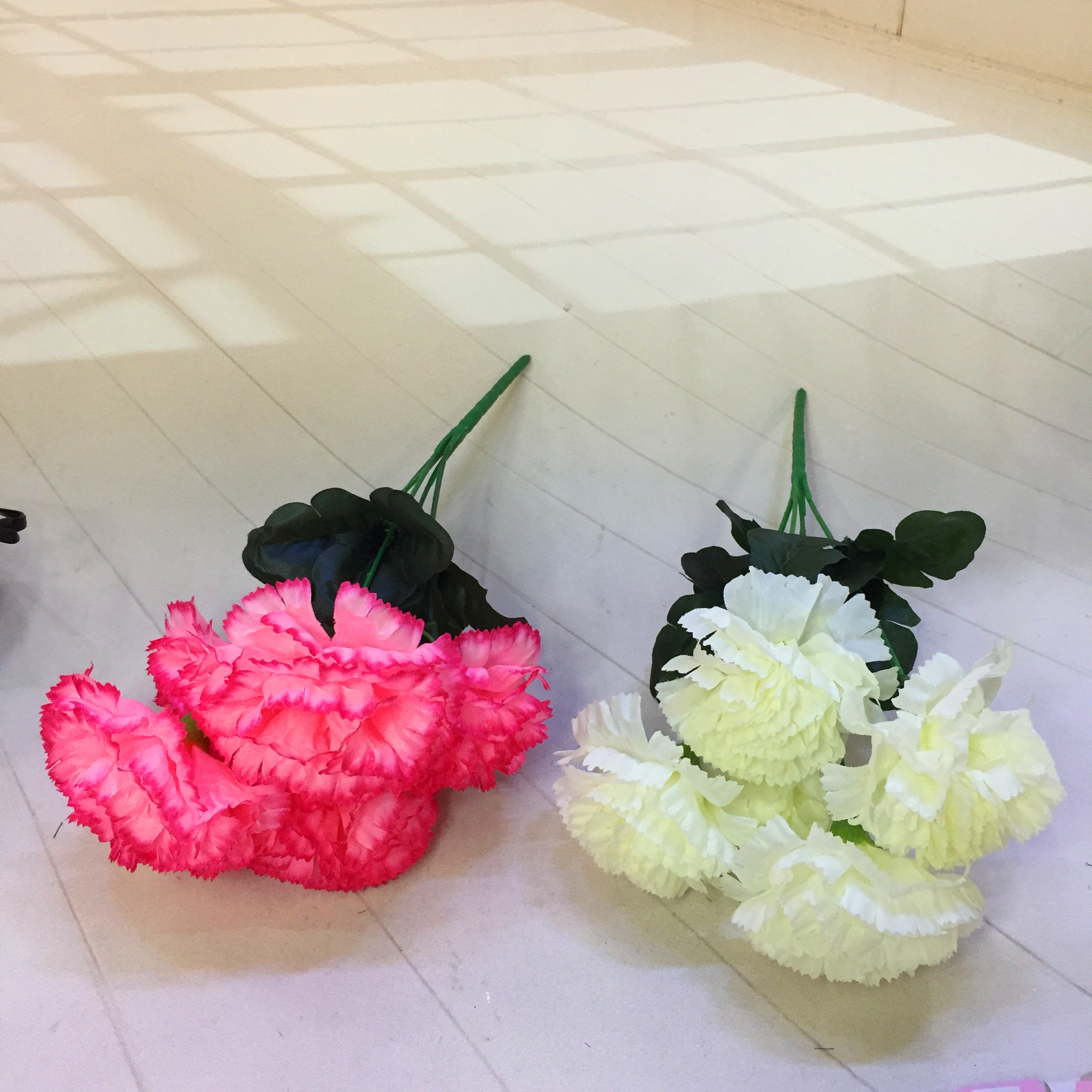 Factory direct sales of 5 large lilac artificial flowers Item Picture