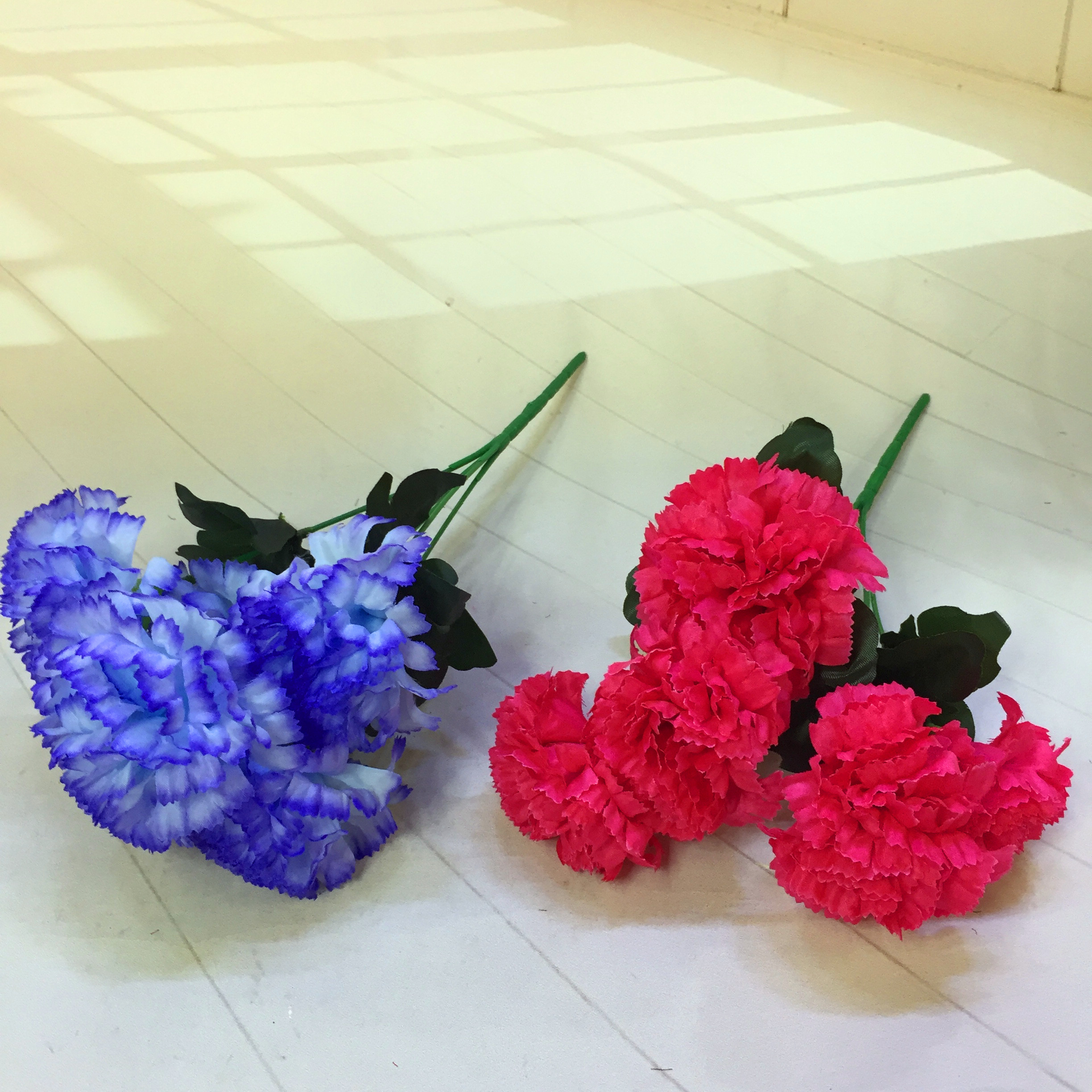Factory direct sales of 5 large lilac artificial flowers Application Scenario