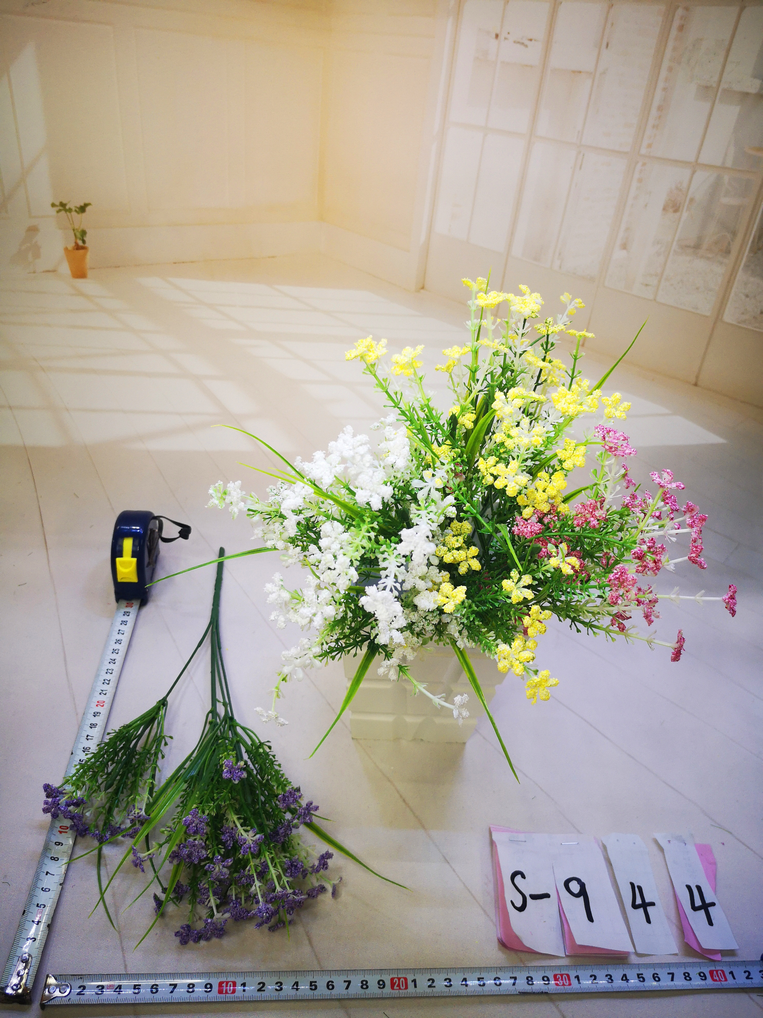 Factory direct sales of 5-head bamboo leaf foam 3-pronged grass artificial flowers thumbnail