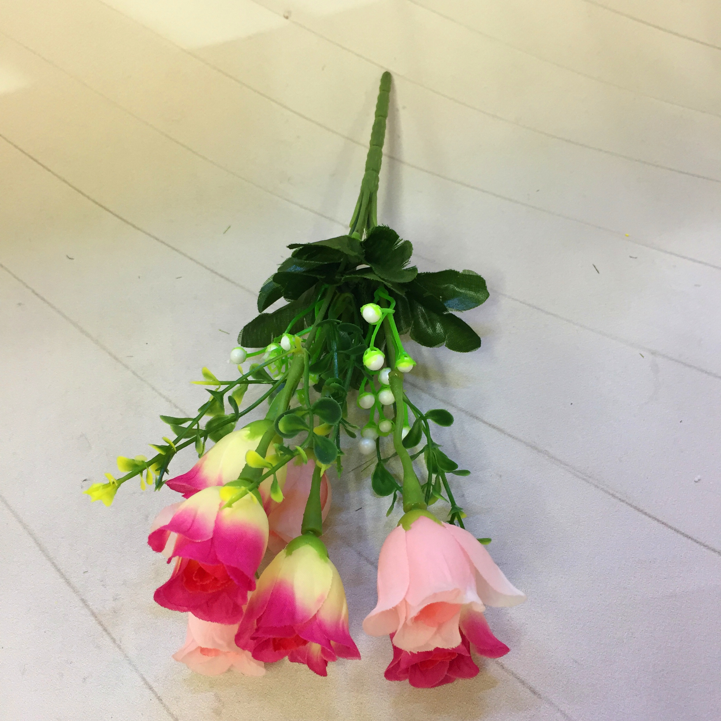 Factory direct sales of 5-head 7-flower crystal bud artificial flowers details Picture