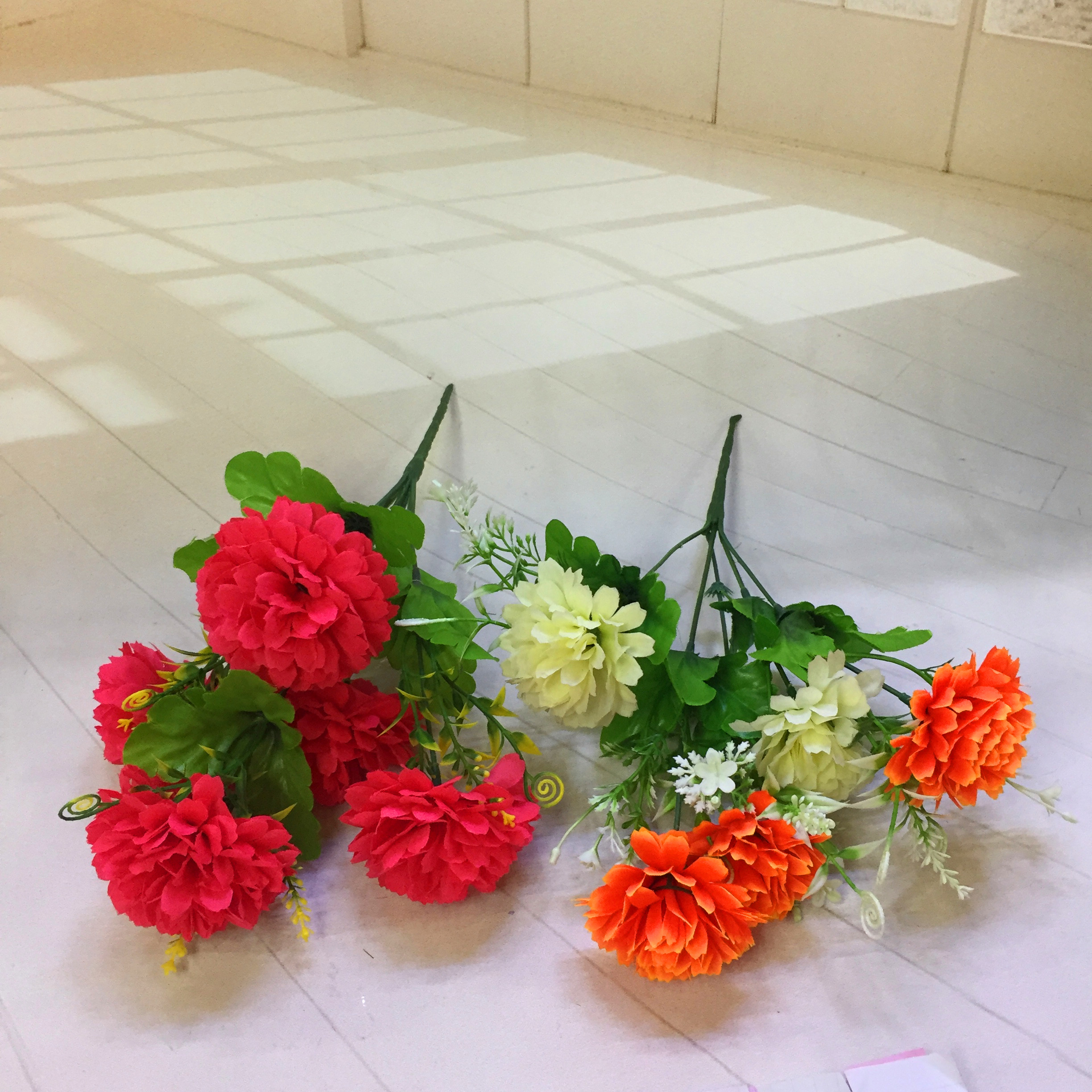 Factory direct sales of 5 TC lilac artificial flowers Specification image