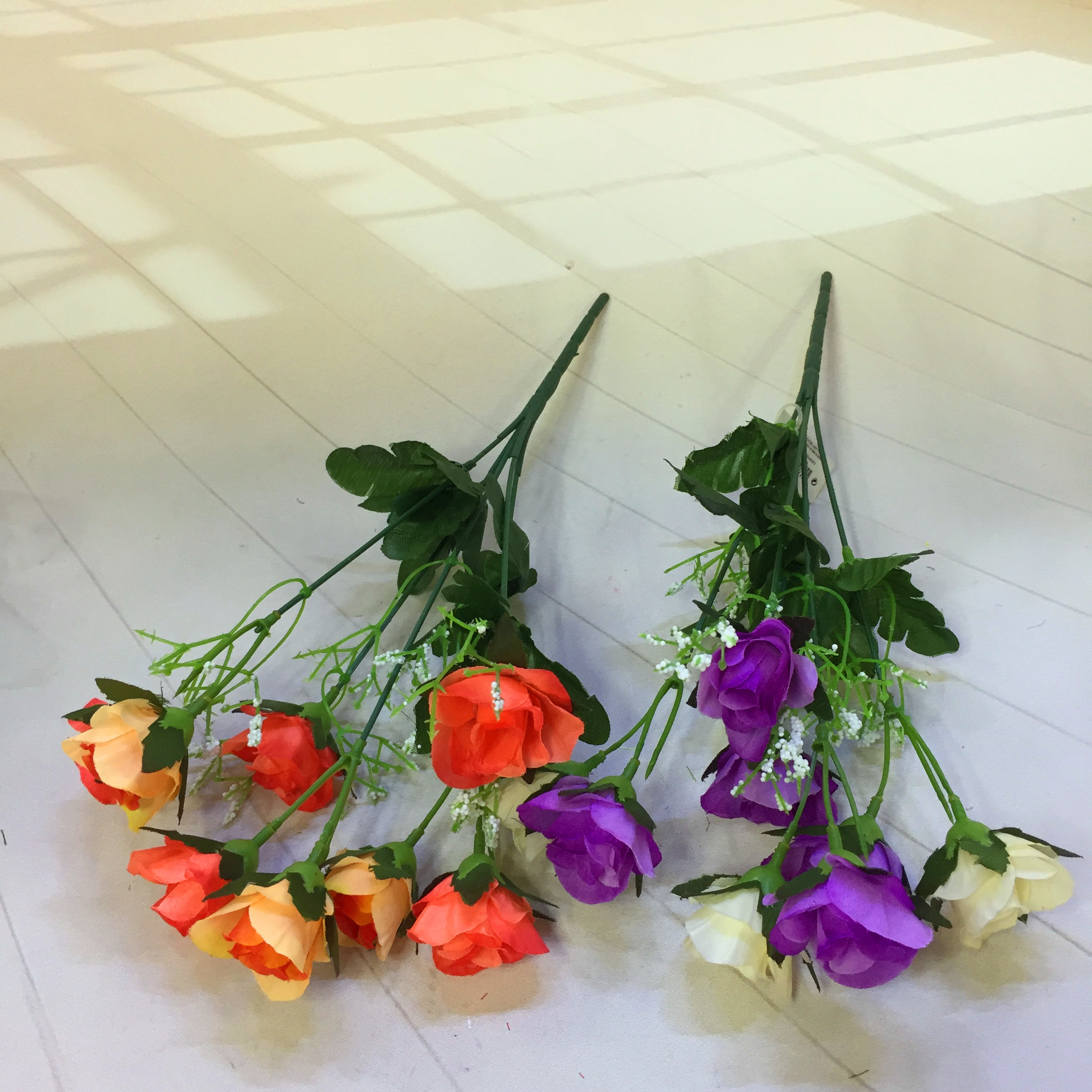 Factory direct sales of 5-head 7-flower wavy camellia artificial flowers Specification image