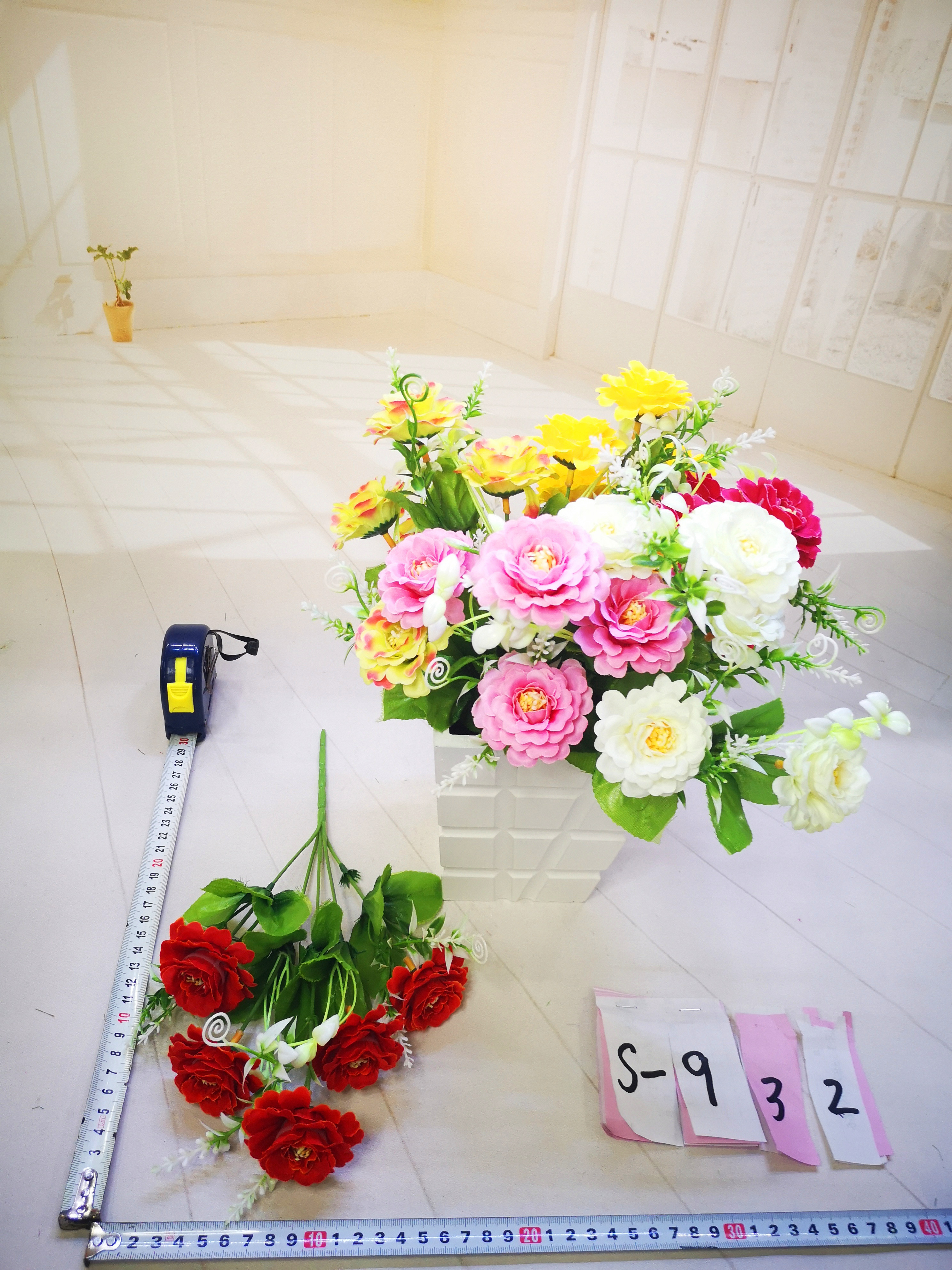 Factory direct sales of 5 matte mille-feuille artificial flowers Item Picture