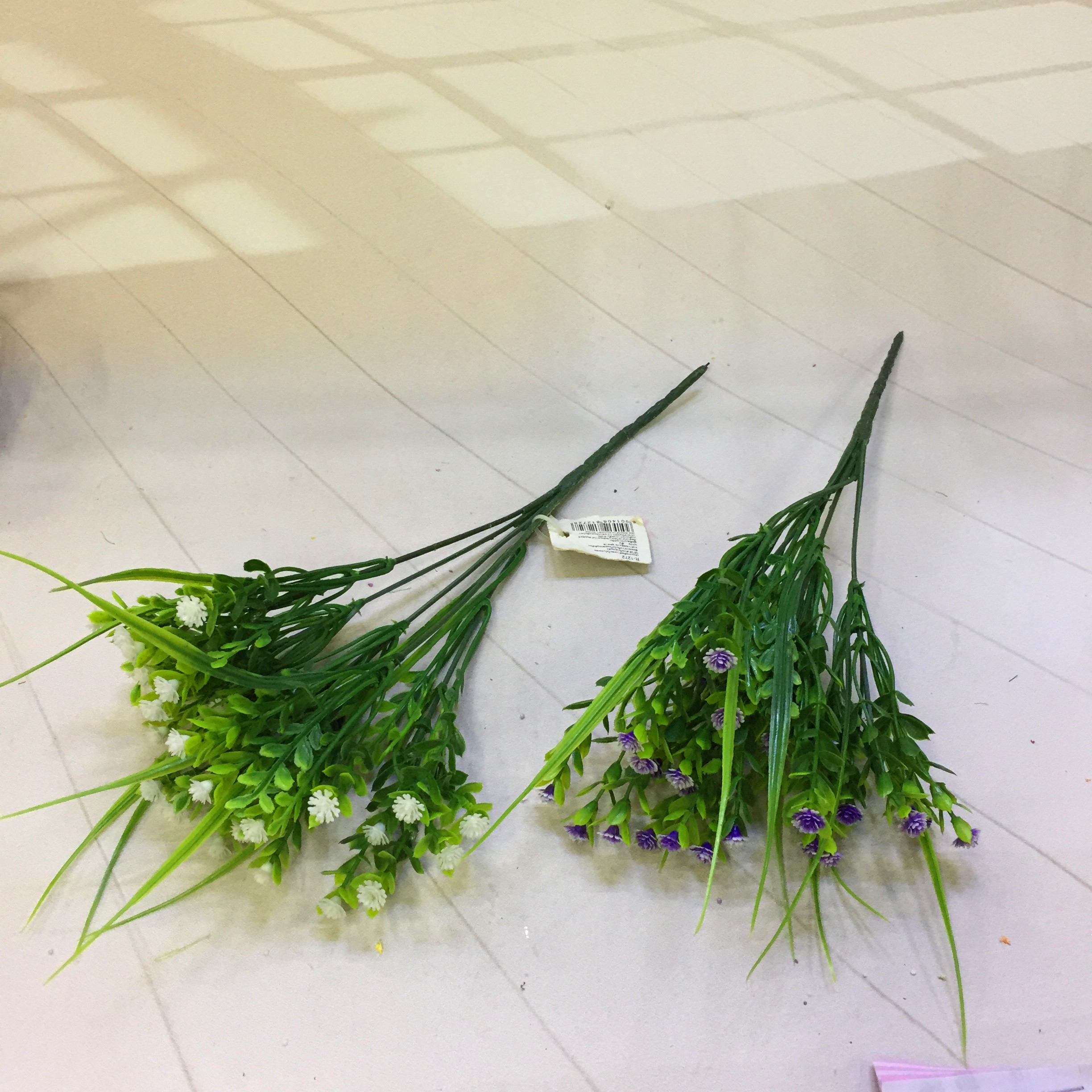 Factory direct sales of 5-head water plant asters artificial flowers Application Scenario