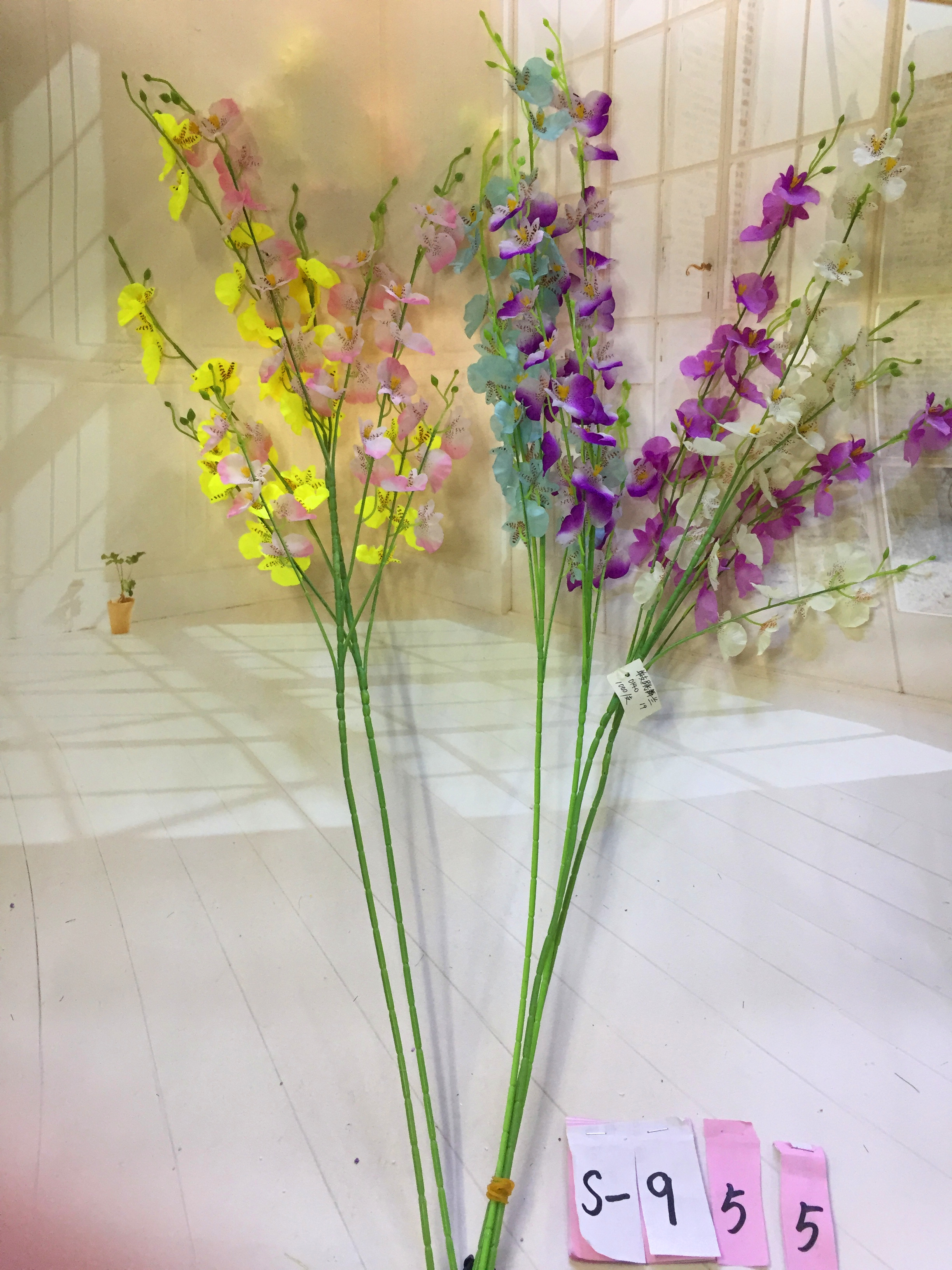 Factory direct sales of single dancing orchid artificial flowers Item Picture