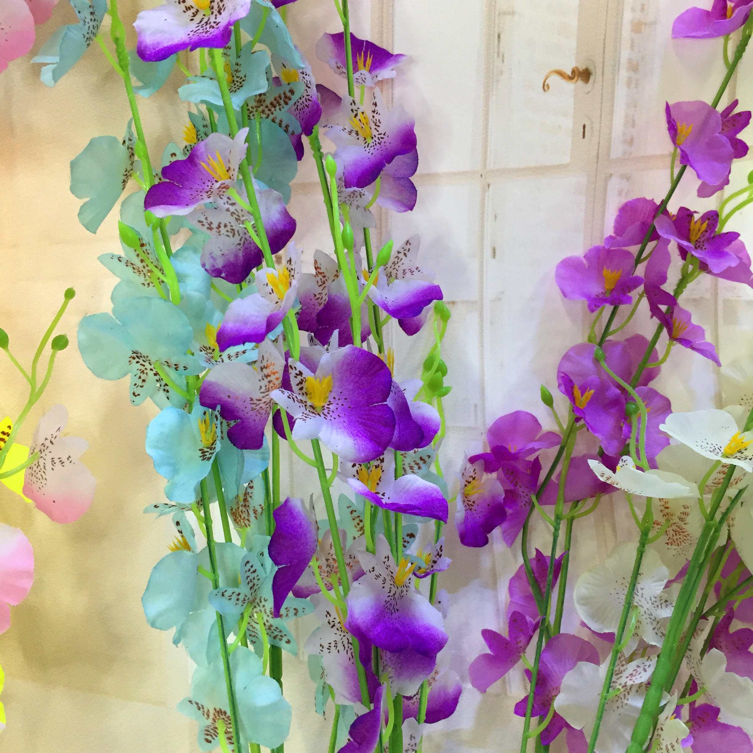 Factory direct sales of single dancing orchid artificial flowers details Picture
