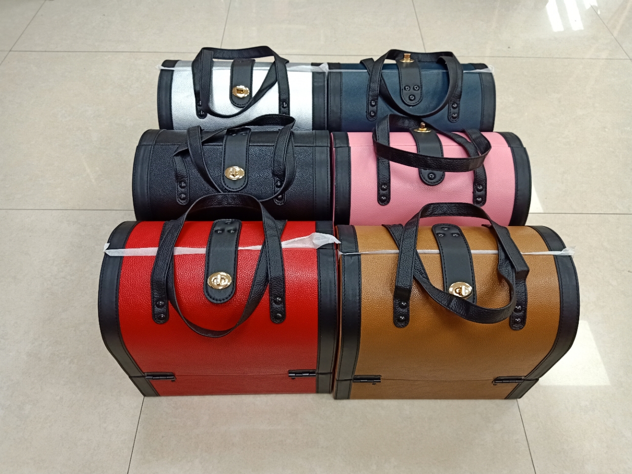 Professional makeup case bag Makeup Box Storage box Makeup tools multi-layer suitcase with lock double door