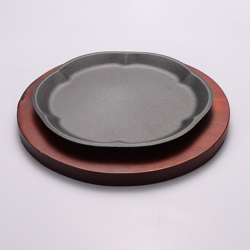 New Korean-style steak grill plate, creative plum blossom-shaped non-stick grill plate, induction cooker for wholesale details Picture