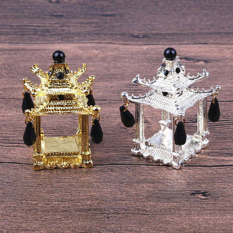 Pagoda napkin buckle, luxurious Central European style, prefabricated house mouth cloth ring, hotel home, pavilion napkin ring, silver and gold napkin ring, restaurant supplies, hotel supplies, hotel napkin ring, tableware ring Application Scenario