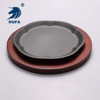 New Korean-style steak grill plate, creative plum blossom-shaped non-stick grill plate, induction cooker for wholesale