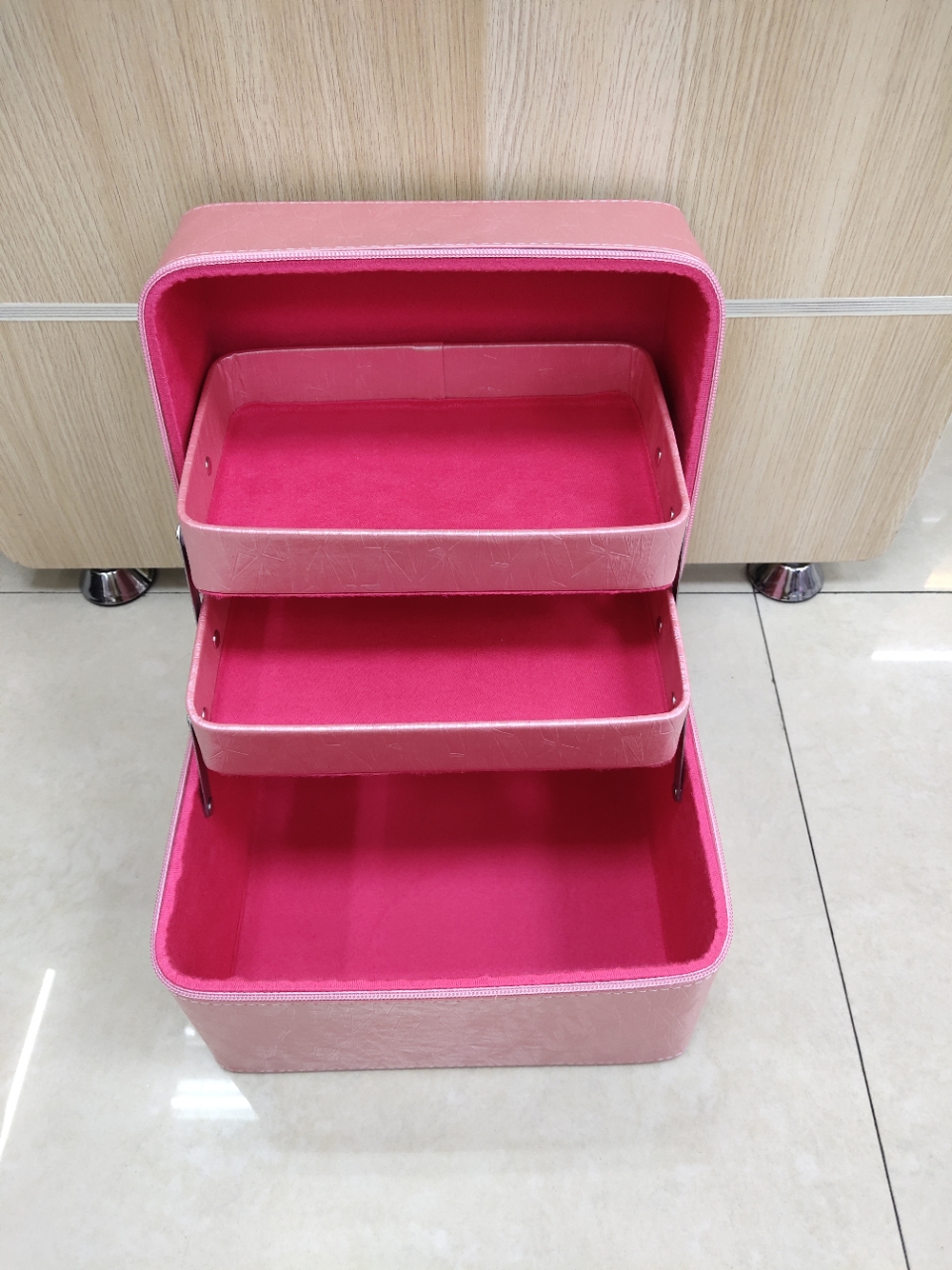 Makeup box Portable female makeup bag multi-layer multifunctional large capacity travel storage box for putting skin care products small thumbnail