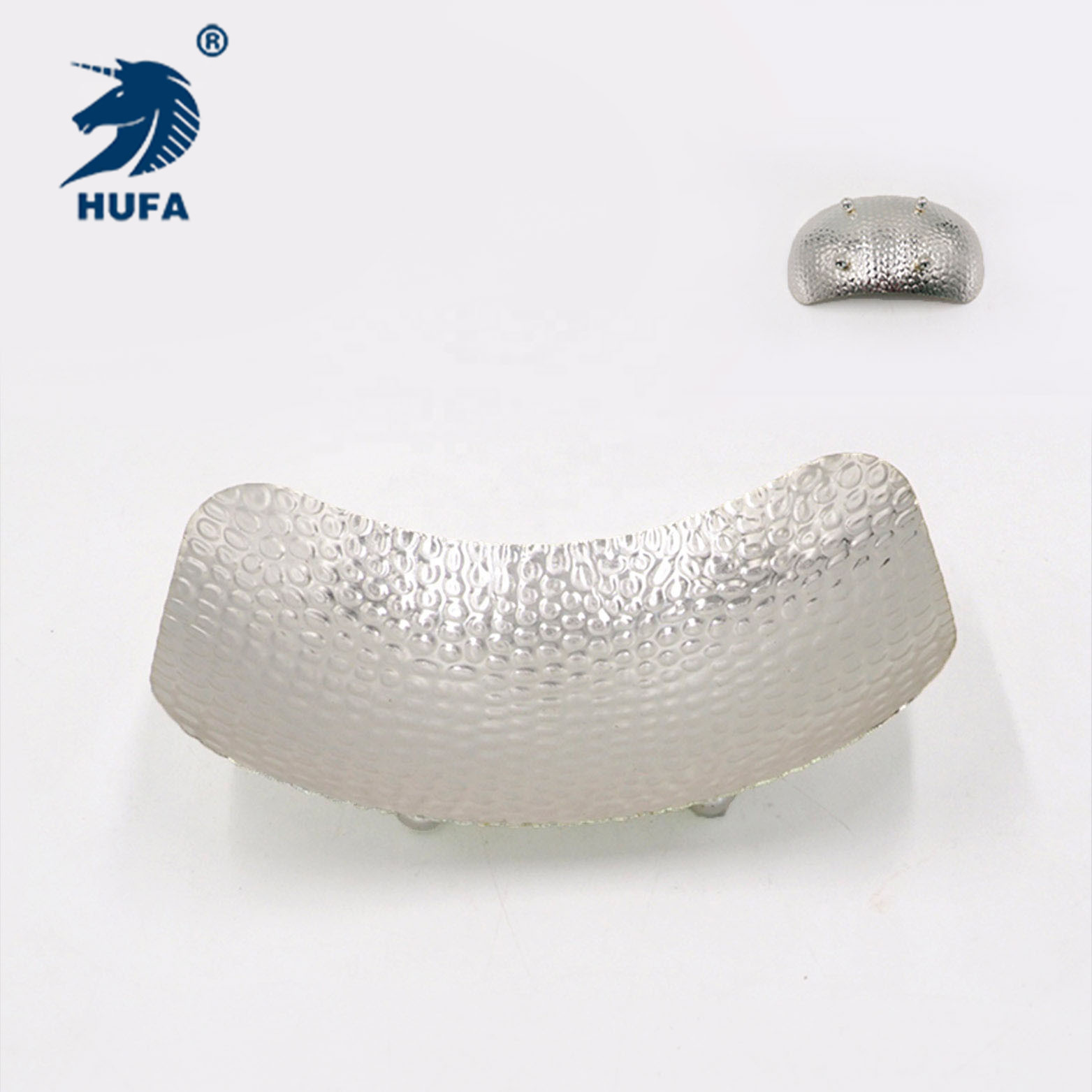 Export oval small boat-shaped iron plates, cake plates, snack plates, afternoon sweetheart plates, restaurant tableware, metal handicrafts Application Scenario