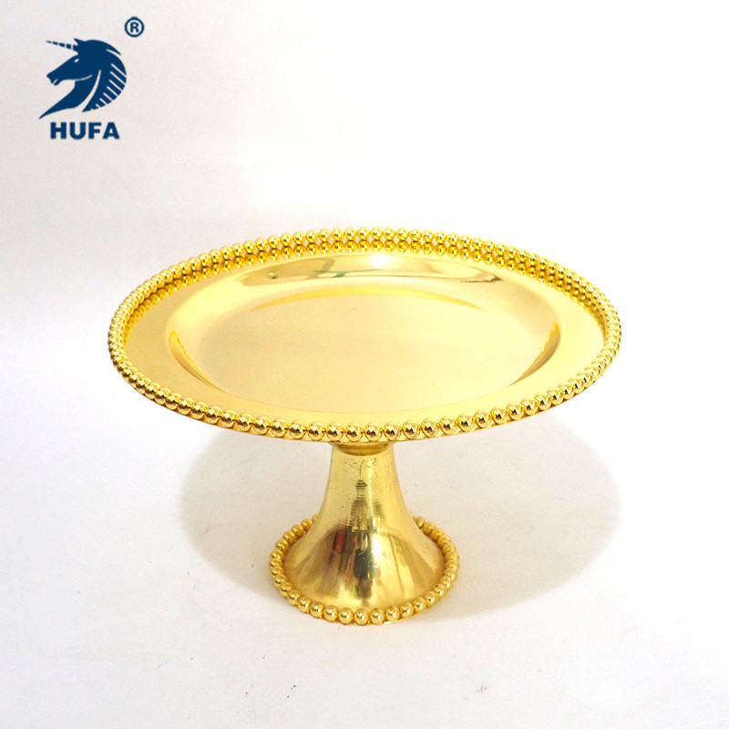 Factory direct sales of metal cakes, fruit plates, cake stands, 25CM plates, fruit plates, cake plates, hotel wedding decorations details Picture