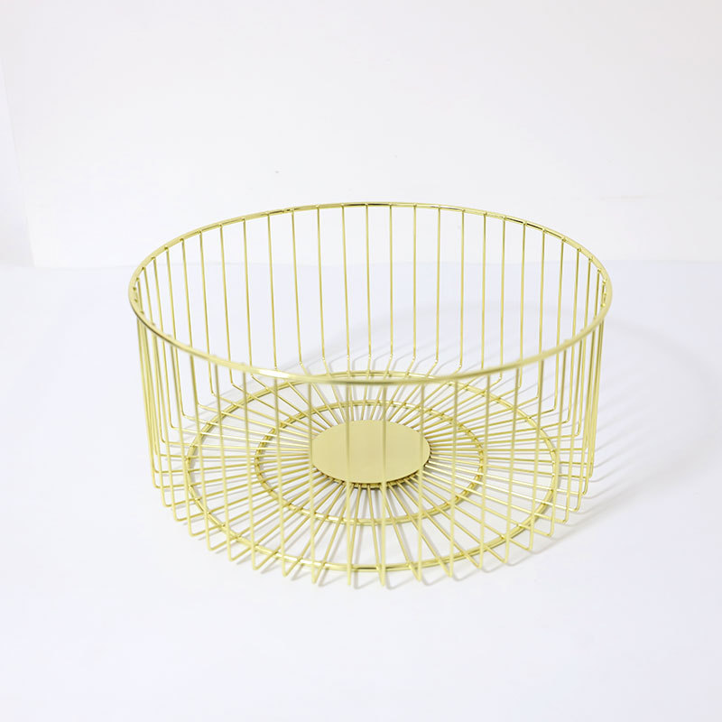 Factory direct sales of metal ironwork fruit baskets, Nordic fruit plates, snack baskets, living room round dried fruit plates, and draining baskets details Picture