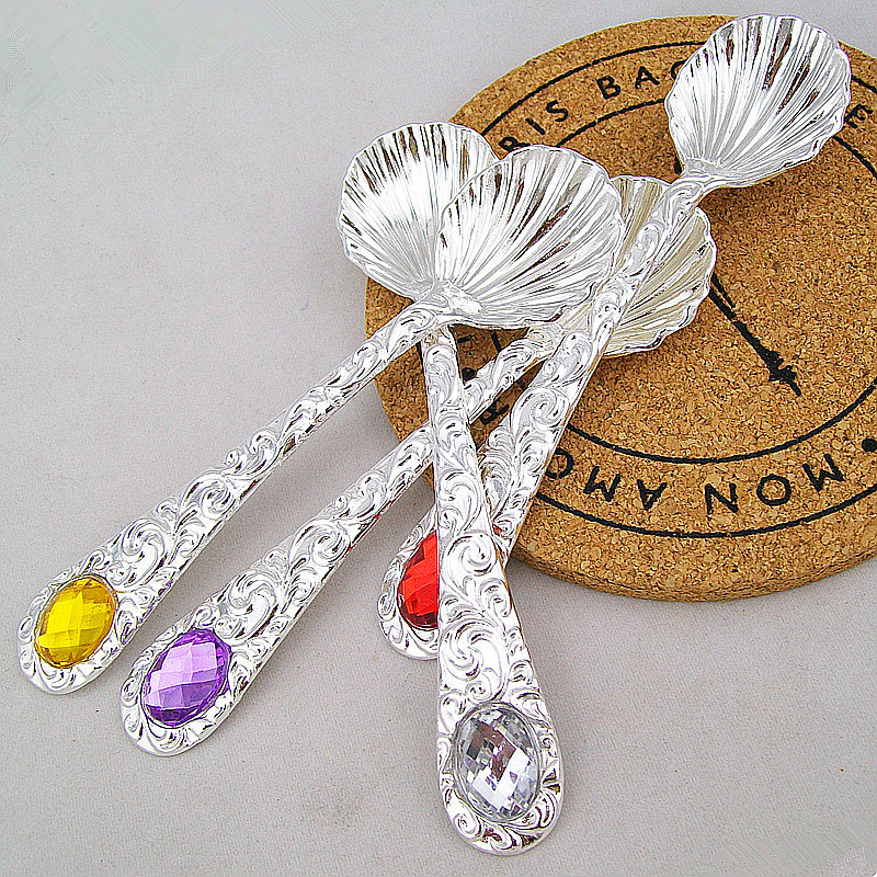 High-quality manufacturer's new retro coffee spoon, ice cream spoon, small spoon, spoon, alloy spoon, gold and silver spoon, creative spoon, decorative spoon, stainless steel coffee stirring spoon, fruit spoon, spoon tableware Specification image