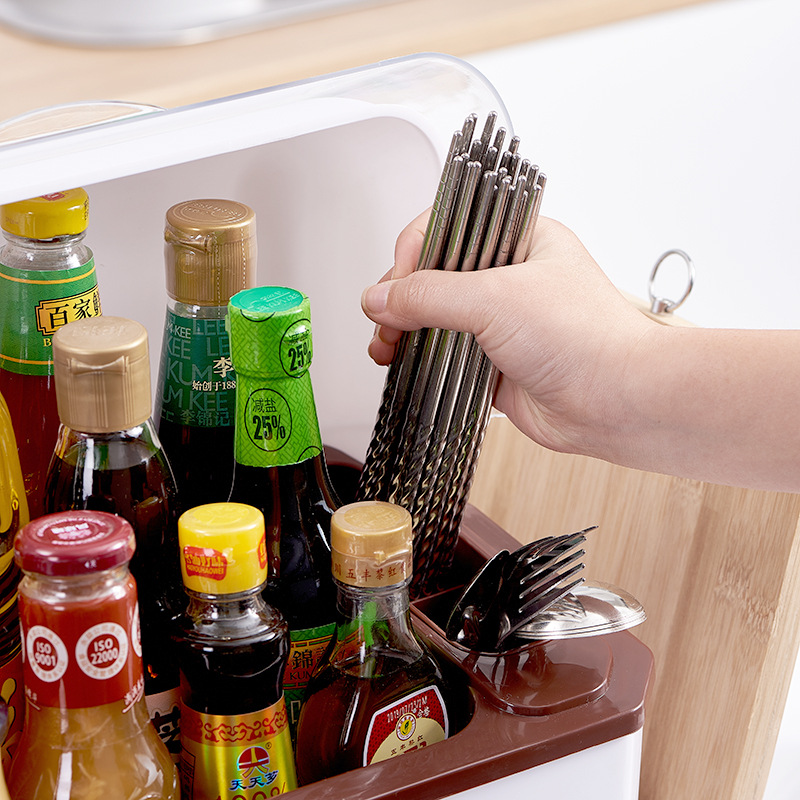 New dust-proof knife rack, multi-functional kitchen storage rack set combination, large-capacity seasoning box storage rack Application Scenario