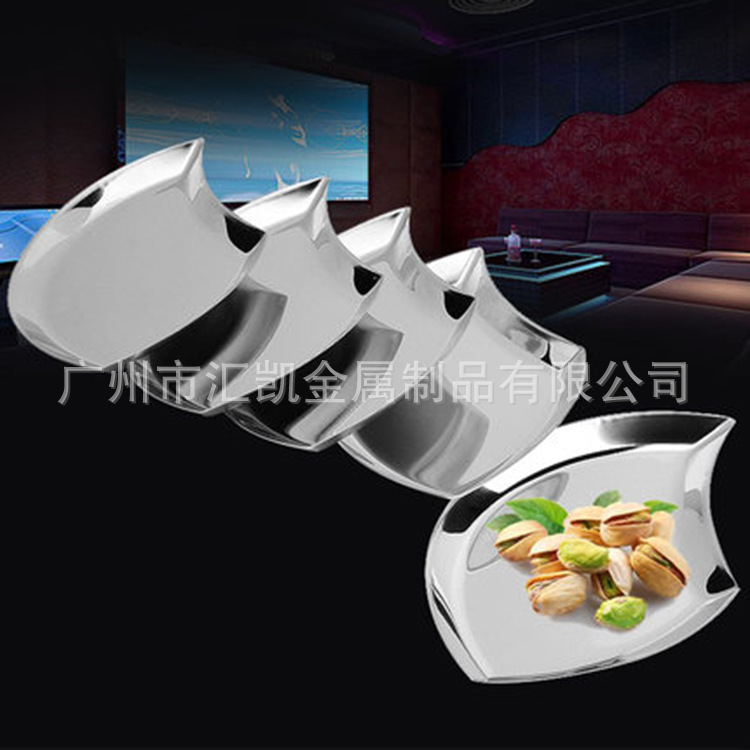 Thickened stainless steel plum blossom-shaped candy inventory, heart plate and fruit plate 5-piece set, European-style fashionable fruit plate and fruit plate Specification image