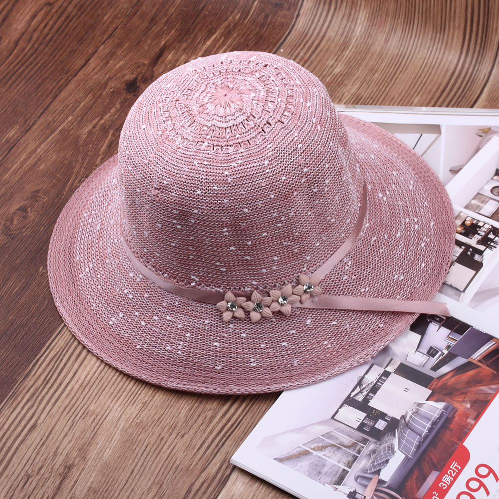 Summer sun hats, sun protection hats, breathable straw hats for the elderly, cool hats for grandmothers, and hats for middle-aged women and mothers Application Scenario
