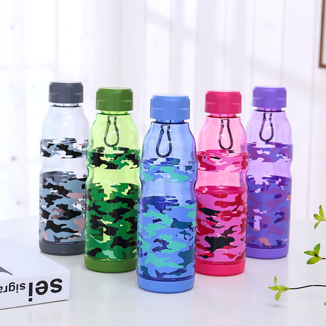2019 Camouflage plastic sports water cup lock buckle Portable Space cup sealed leak-proof sports water bottle manufacturer