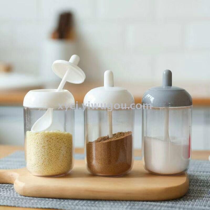 Simple plastic baby bottle seasoning jar