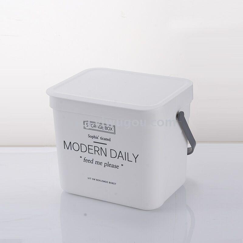 Wall-mounted trash can with handle details Picture