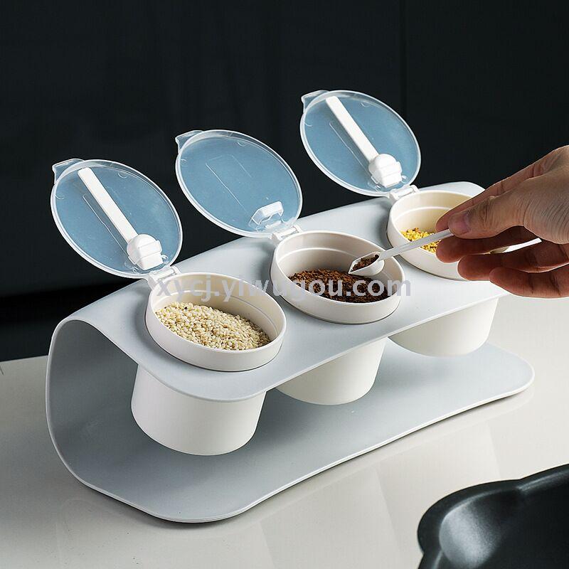New condiment jar with lid