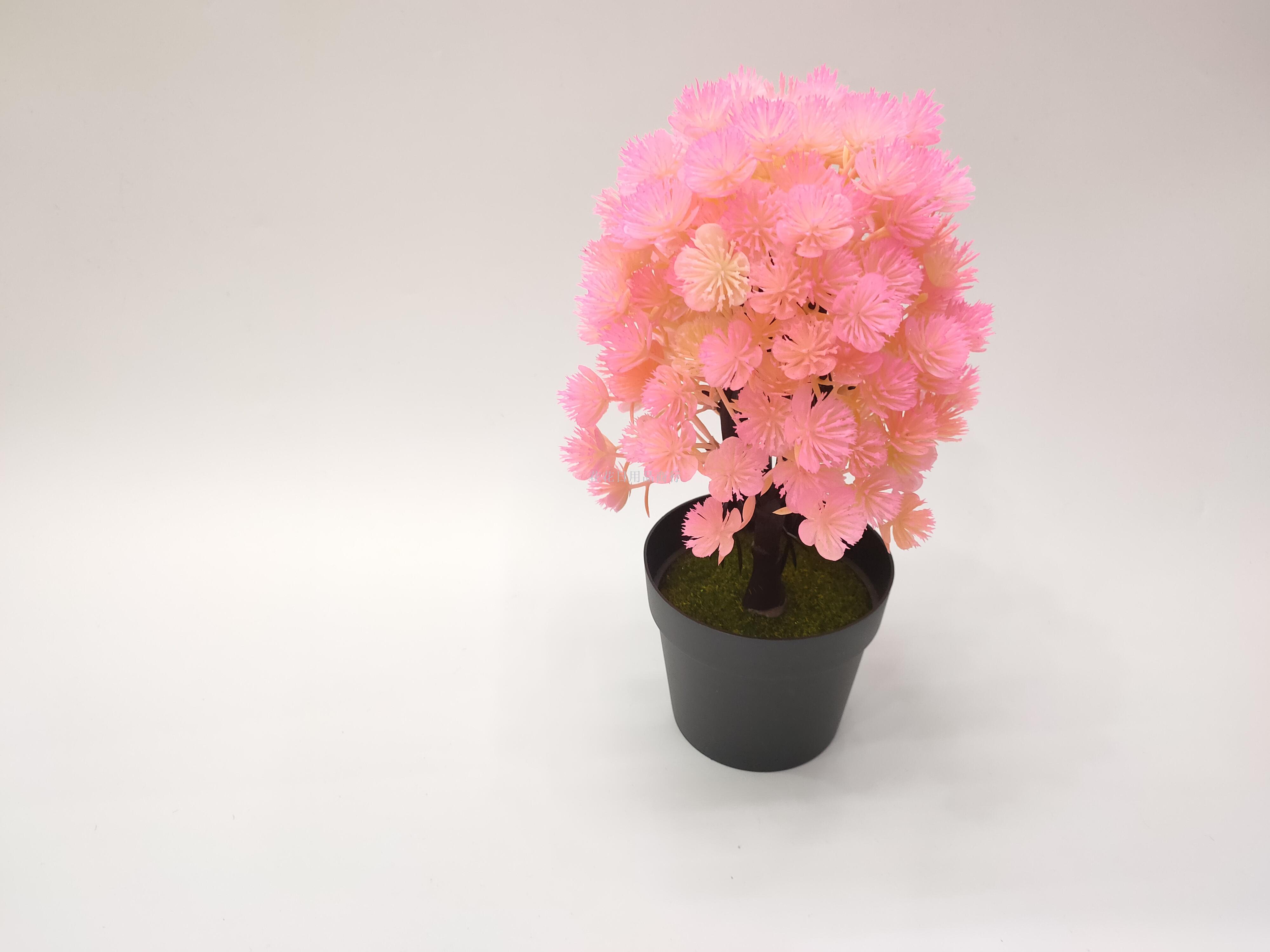 Artificial green plants, artificial flowers, plastic silk flowers, flower bouquets and decorations in living rooms